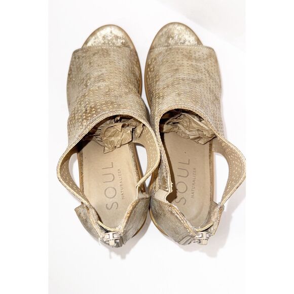 Naturalizer Gold Peep-Toe Sandals - Picture 7 of 14